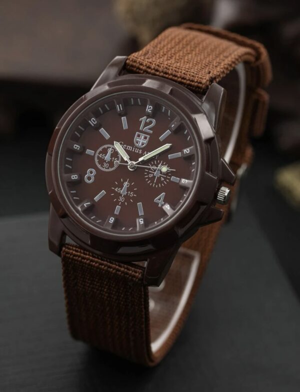 Round Pointer Quartz Watch & 3pcs Bracelet - Image 3